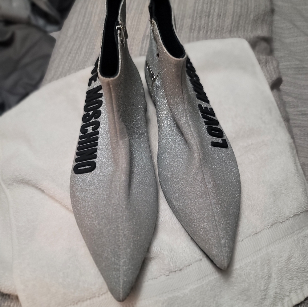 Love moschino silver glitter metallic booties - Picture 3 of 10